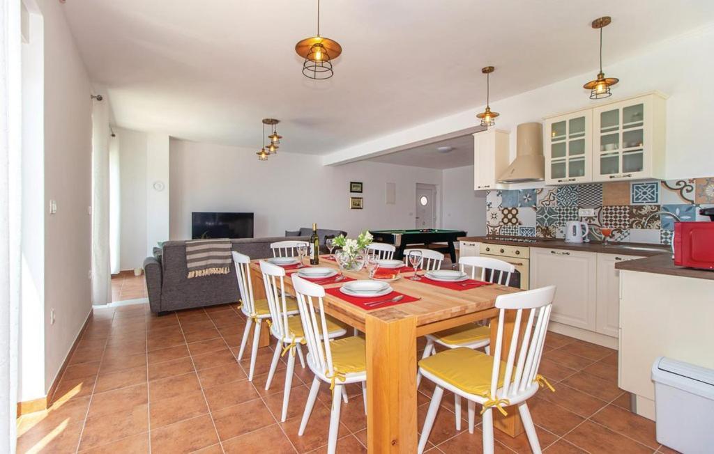 Holiday Home Aqua Шмирка Екстер'єр фото