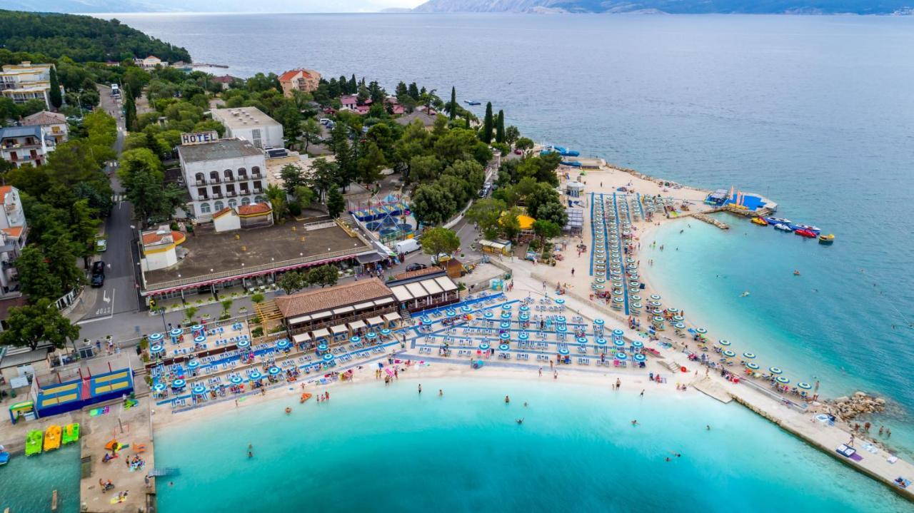 Holiday Home Aqua Шмирка Екстер'єр фото