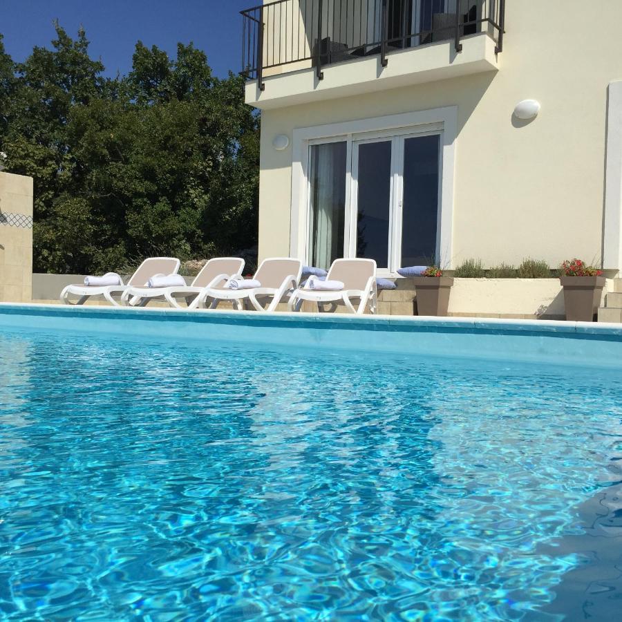 Holiday Home Aqua Шмирка Екстер'єр фото